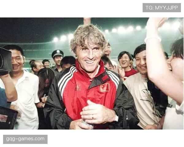 土耳其队2002年世界杯惊艳世界，历史性斩获季军创队史最佳战绩